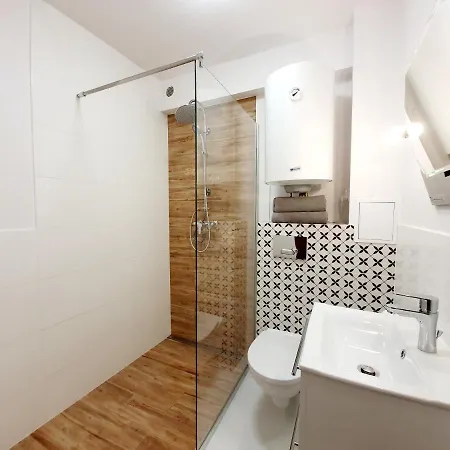 Apartament W Centrum Przy Plazy - Grunwaldzka 52 Apartment