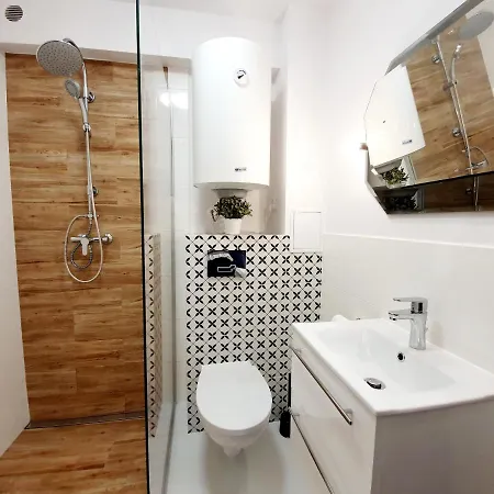 Apartament W Centrum Przy Plazy - Grunwaldzka 52 Apartment *
