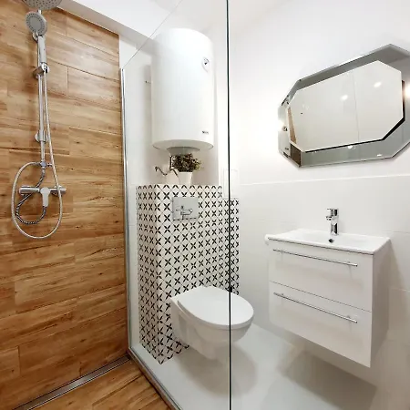 Apartament W Centrum Przy Plazy - Grunwaldzka 52 Apartment *